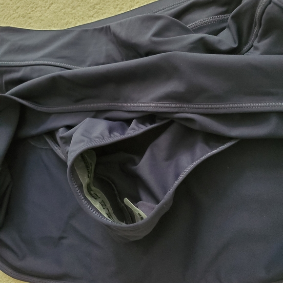 SOLD WT Athleta Navy Tidal Swim/Sport Skirt szM - Picture 9 of 11